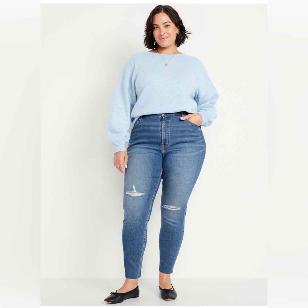 Old Navy Rockstar Super Skinny Extra High Rise